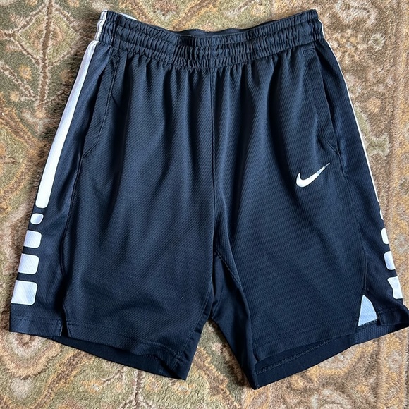 Nike Shorts Mens Nike Elite Poshmark